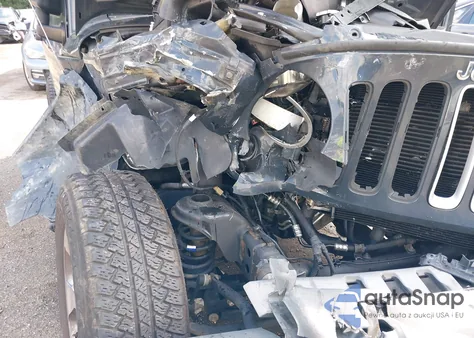 2018 Jeep Wrangler Jk Sahara 4X4 from USA, damaged, VIN 1C4AJWBG3JL810088